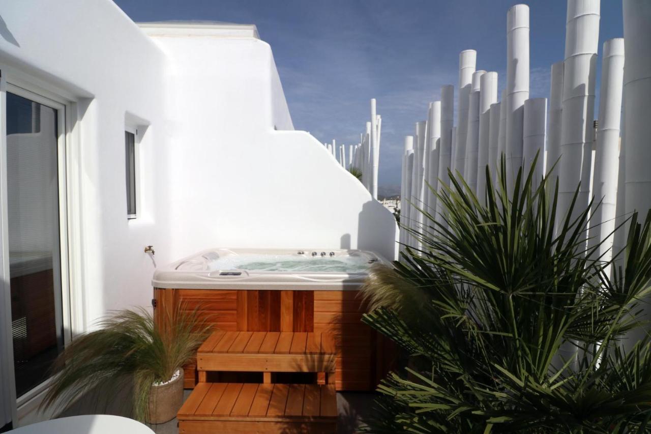Narcissus Luxury Suites Naxos City Bagian luar foto