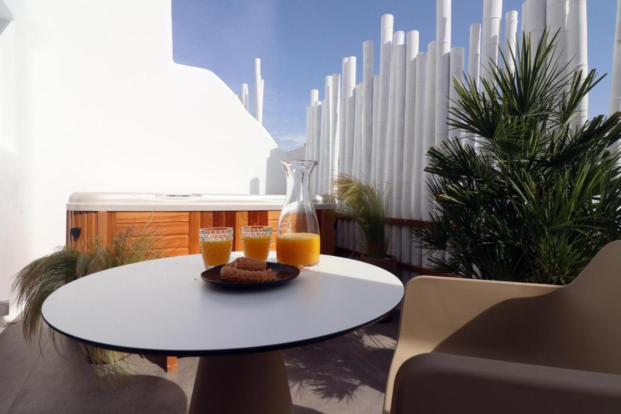 Narcissus Luxury Suites Naxos City Bagian luar foto