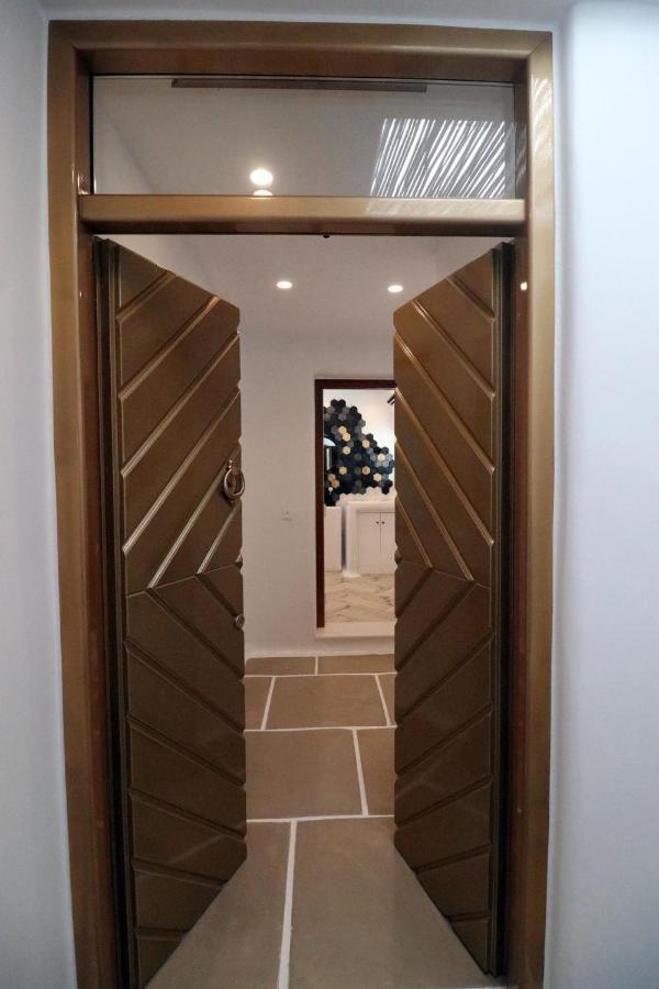 Narcissus Luxury Suites Naxos City Bagian luar foto